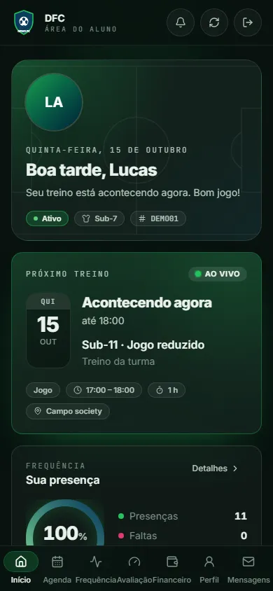 Portal do responsável no celular, com os próximos treinos do aluno